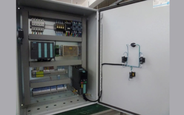 信號(hào)控制柜 信號(hào)控制柜